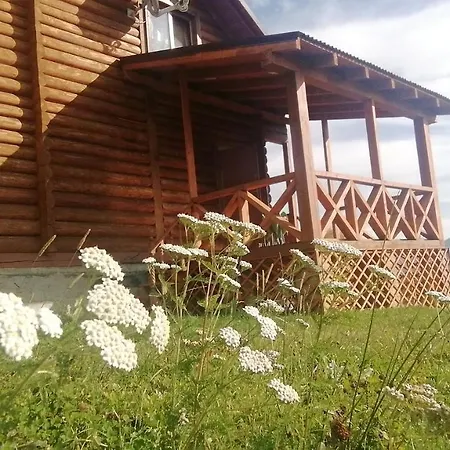 Alojamento de Turismo Selvagem вище за хмари Verkhovyna