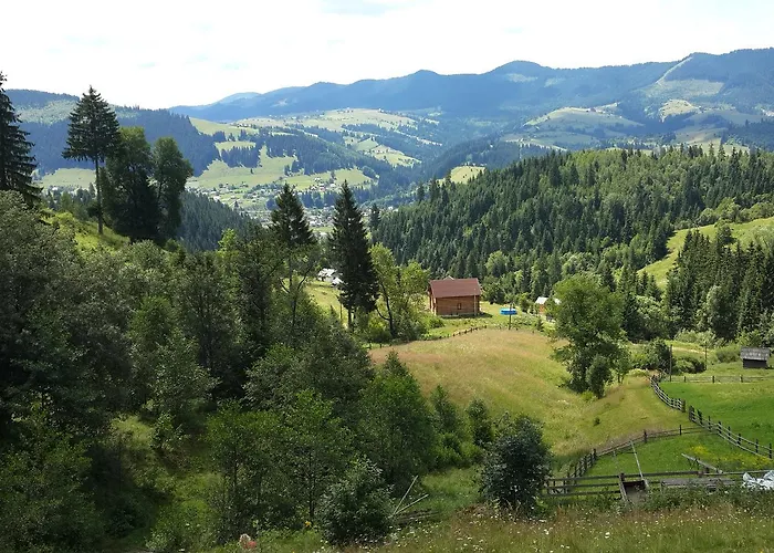 山林小屋 вище за хмари