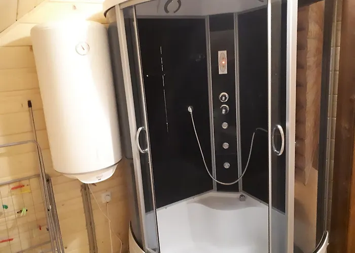 вище за хмари 山林小屋 韦尔霍维纳